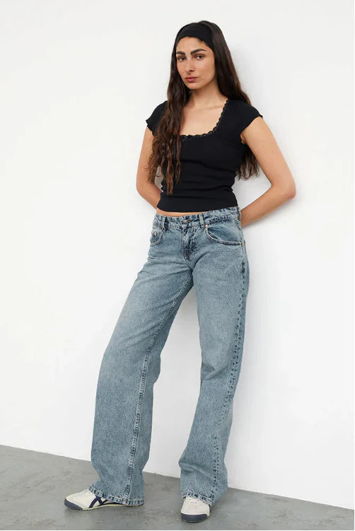 Mia Low Rise Jeans